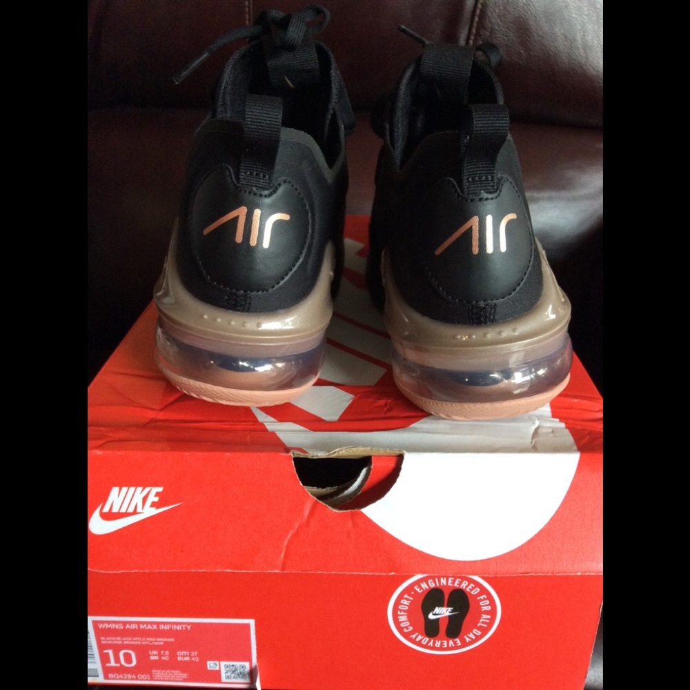 Nike Air Max Infinity Casual Sneakers - Picture 5 of 8